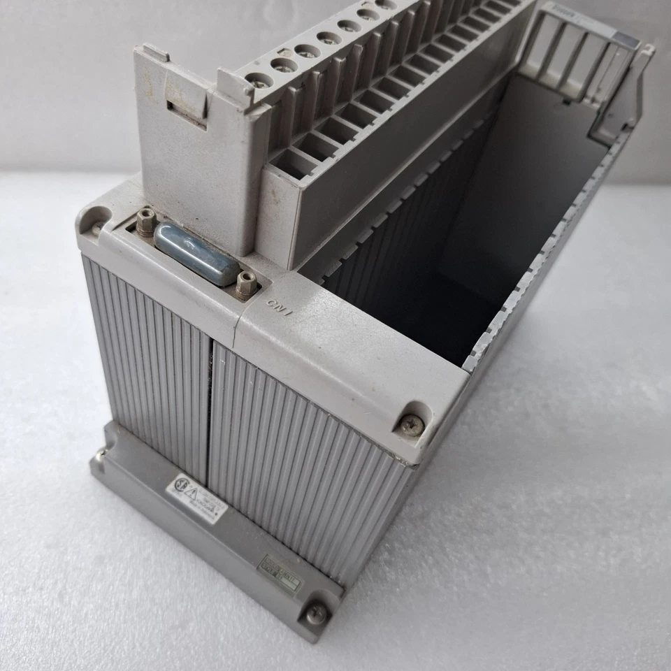 YOKOGAWA AMN11 STYLE S1 I/O MODULE RACK